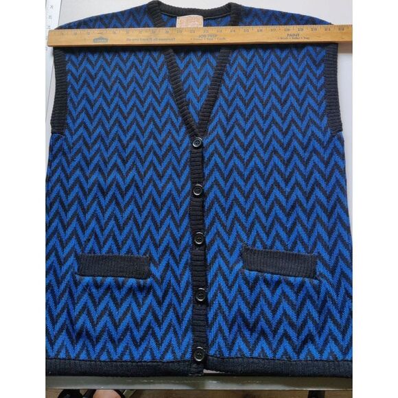 Vintage Pendleton Wool Sweater Vest Womens Size L Blue Black Chevron Pockets - Picture 7 of 11